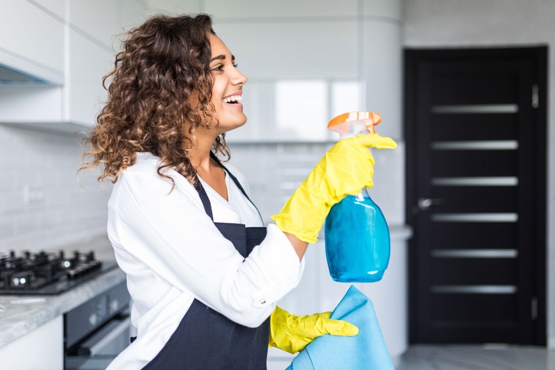 Vind schoonmaakwerk in Amersfoort als huishoudelijke hulp